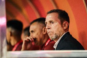 开云体育下载-蒯纪闻有望入选？澎湃：东亚杯国足参赛名单以年轻人为主