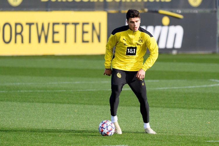 开云-德天空:门兴有意引进小雷纳,已提交报价&谈判正在进行中