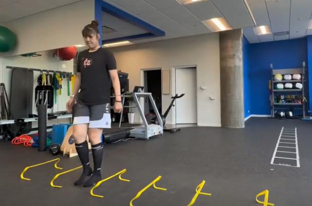 开云体育下载-李月汝晒照回国备战！女篮升级豪阵剑指亚运会金牌